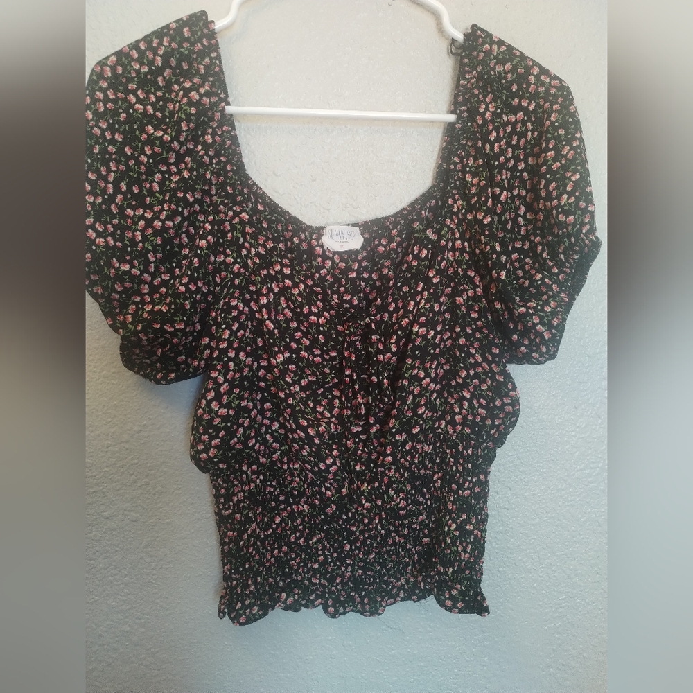 Sienna Sky smocked floral print top